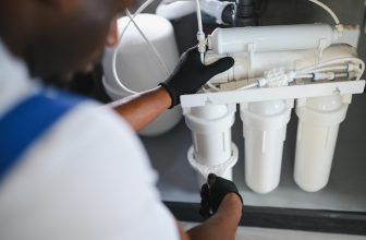 A Homeowner’s Guide to Low-Maintenance Reverse Osmosis Systems